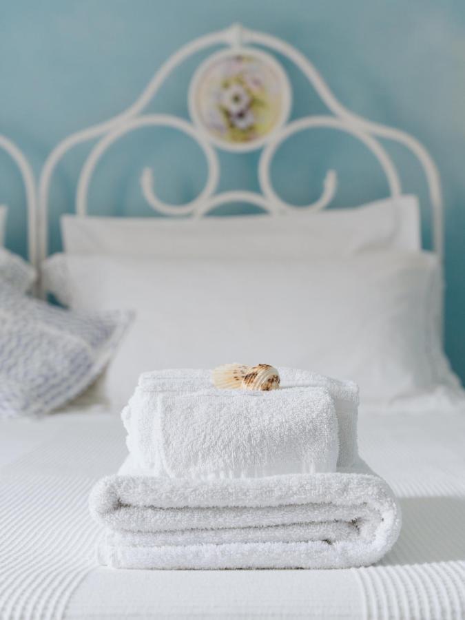 B&B La Finestra Sul Campanile Montecosaro  Экстерьер фото