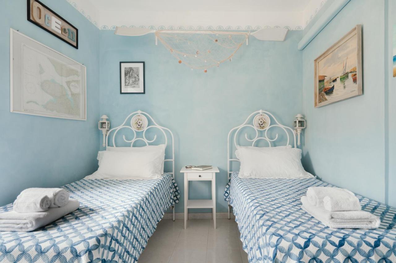 B&B La Finestra Sul Campanile Montecosaro  Экстерьер фото