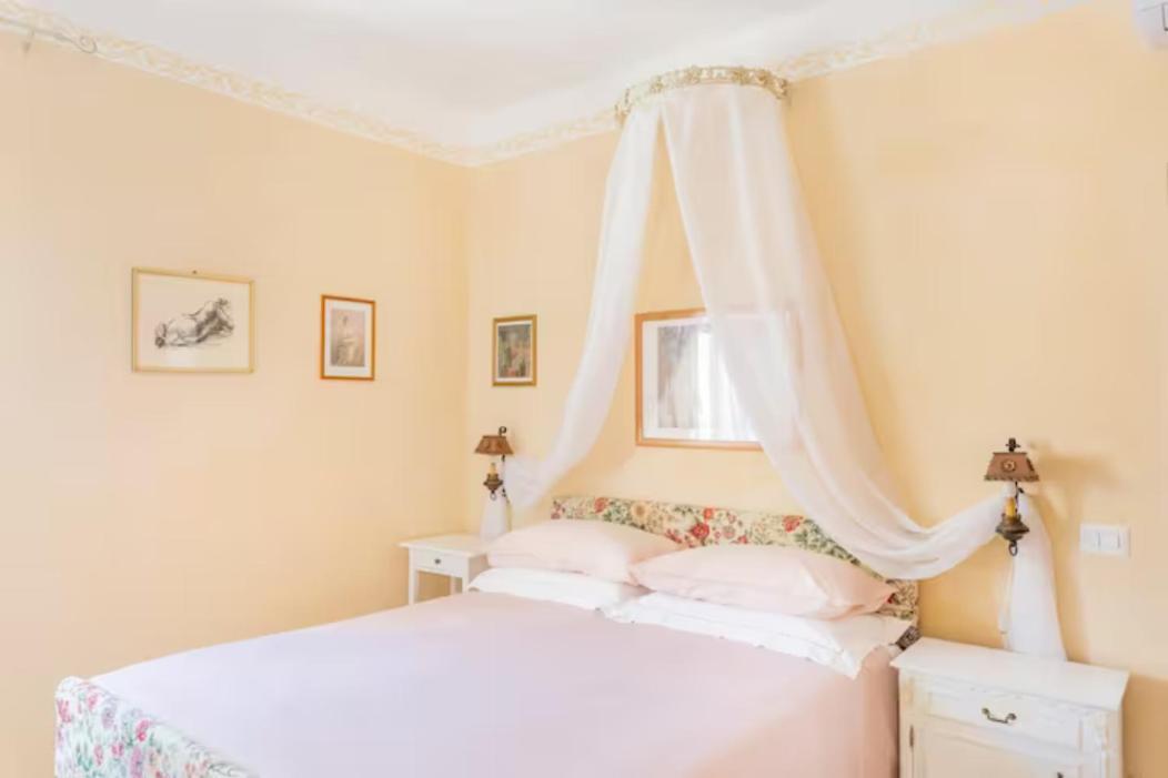 B&B La Finestra Sul Campanile Montecosaro  Экстерьер фото